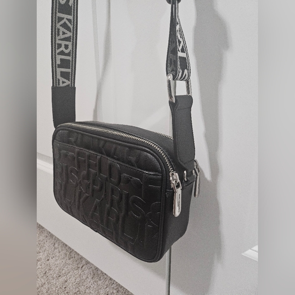 Karl Lagerfield Paris Maybelle Camera Crossbody Logo Bag, Black, New w/o Tag - Picture 15 of 16
